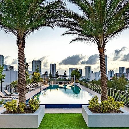 Sentral Studio Apt With Den In Wynwood Miami Exterior photo